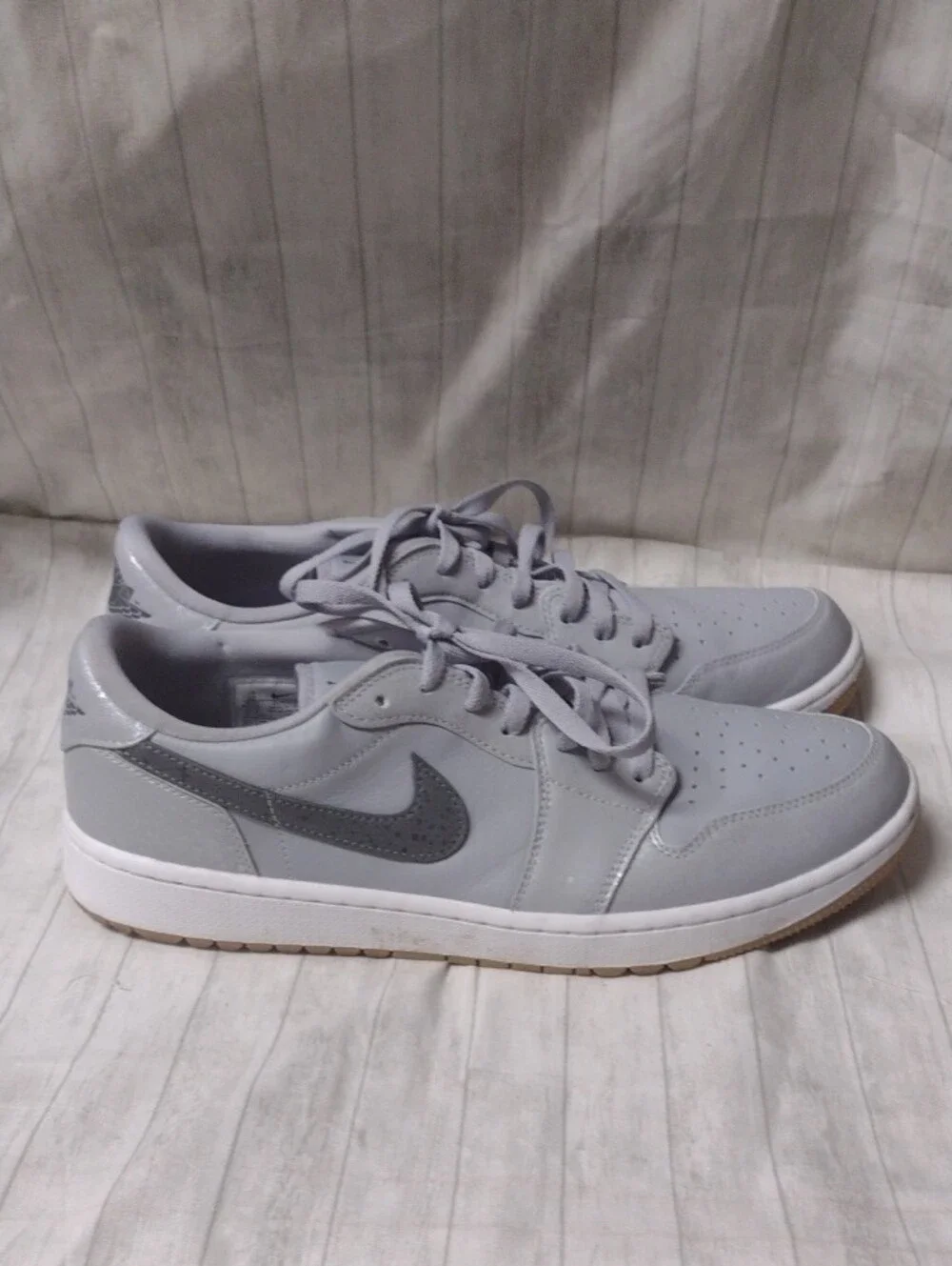 Nike Air Jordan 1 Low Men's Gray And White Golf Shoes (J1111)